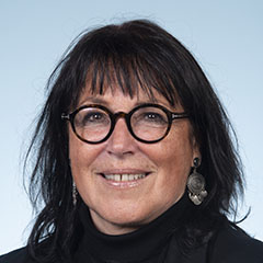 Mme Sylvie Dezarnaud